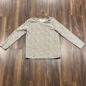 Long sleeve leopard tee